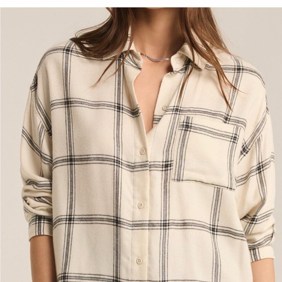 Z Supply River Plaid Button-Down Shirt - Picture 2 of 6